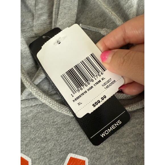 NFL Women's Heather Gray Chicago Bears New Era Team Apparel Hoodie Size XL - Picture 3 of 4